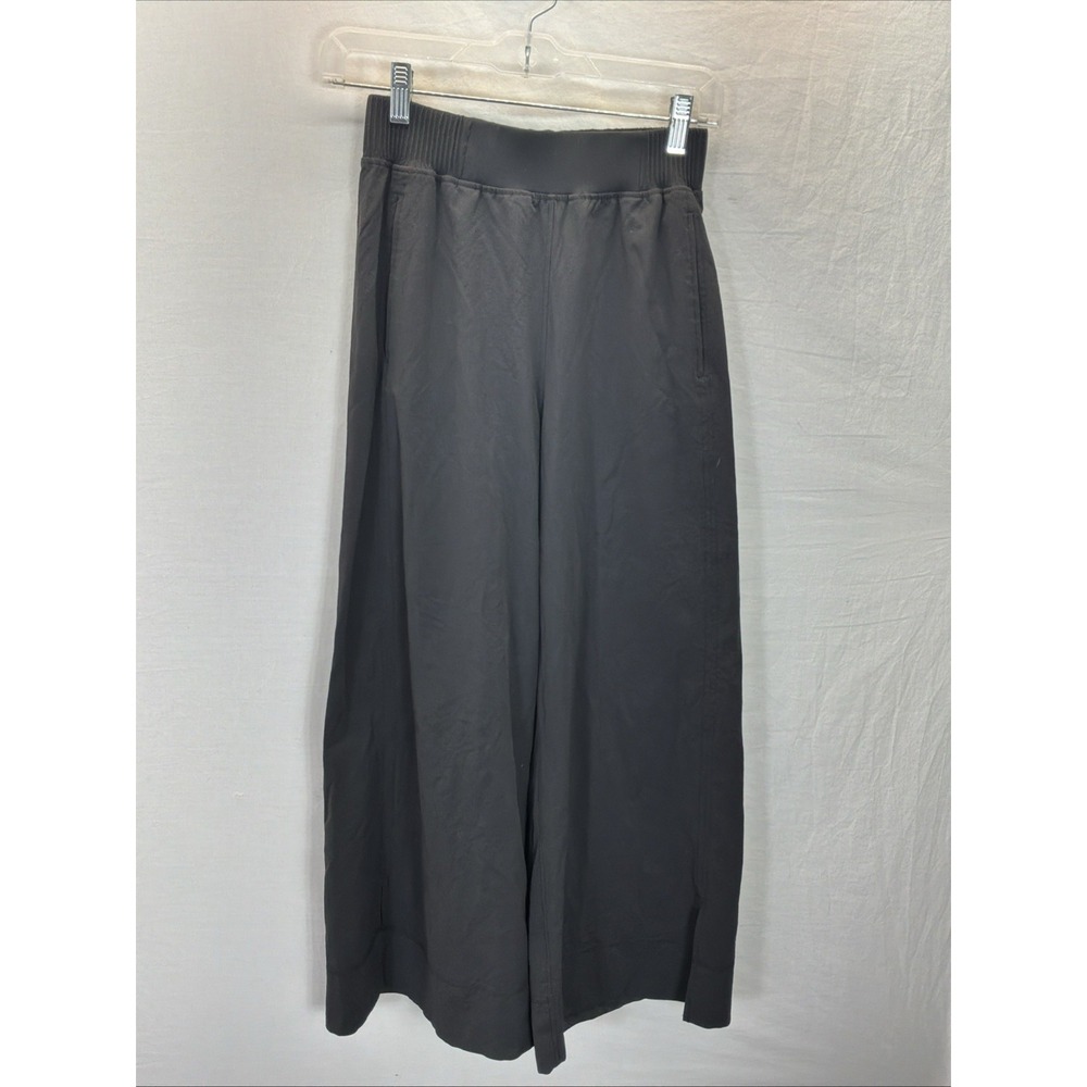 Lululemon Womens XS Black Dance Studio Slim Fit High Rise Flare Pants LW6CNUS